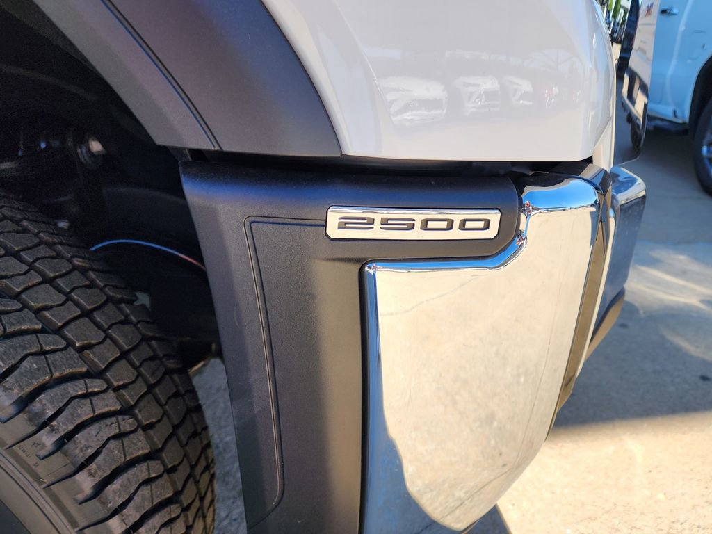 New 2026 GMC Sierra 2500 Pro w/ Max Trailering Package AWD/4WD image 12