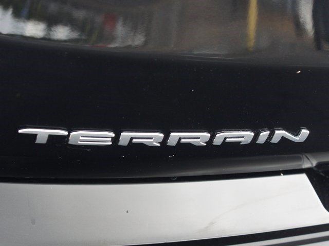 Used 2024 GMC Terrain SLE image 16