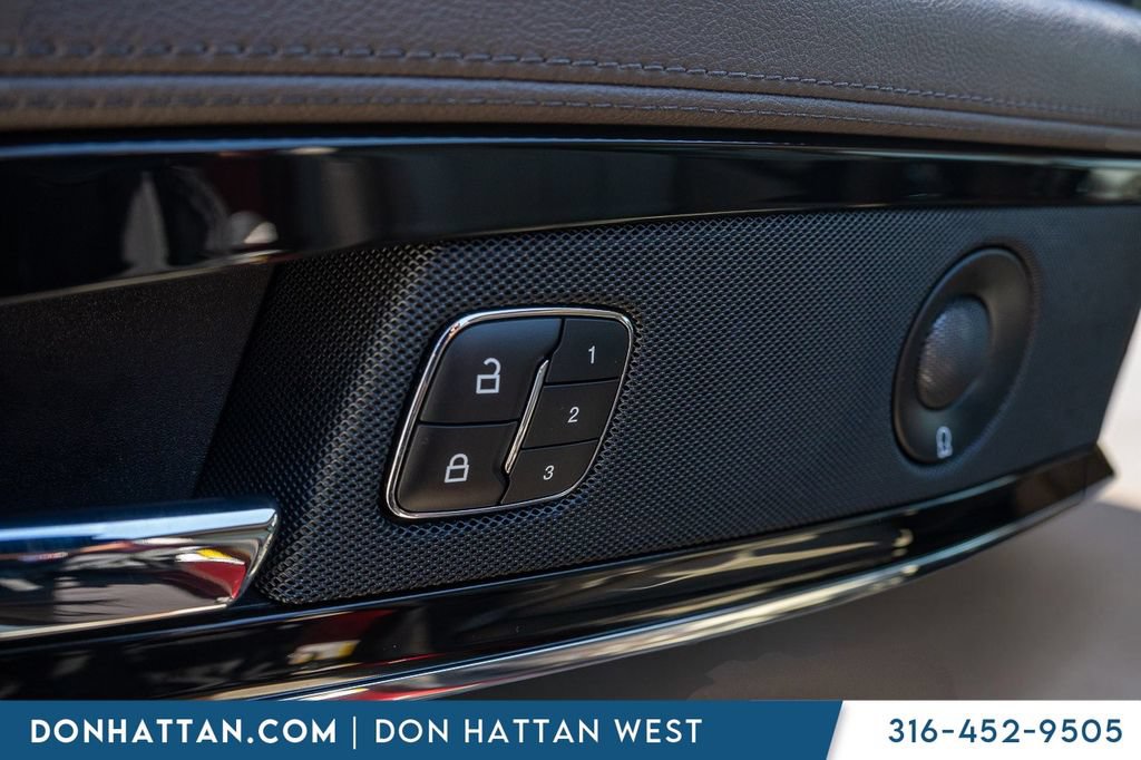 Used 2023 Lincoln Nautilus Reserve w/ Equipment Group 201A AWD/4WD image 7