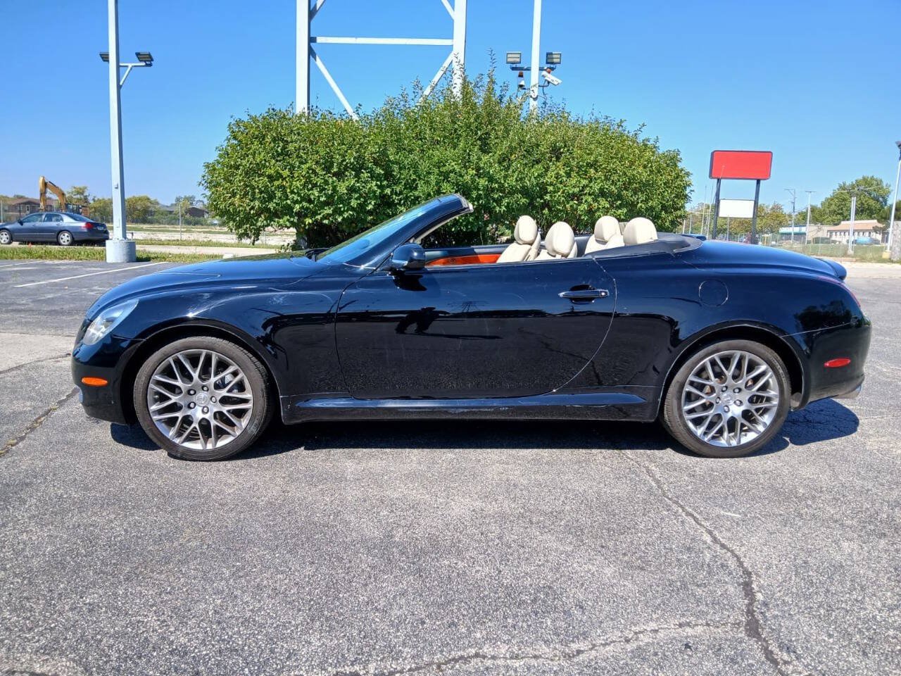 Used 2007 Lexus SC 430 Convertible RWD image 5