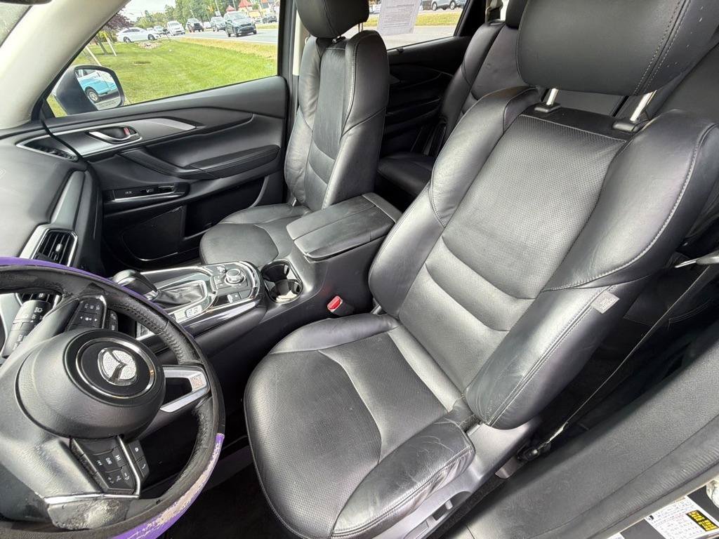 Used 2018 MAZDA CX-9 Touring w/ Touring Premium Package FWD image 24