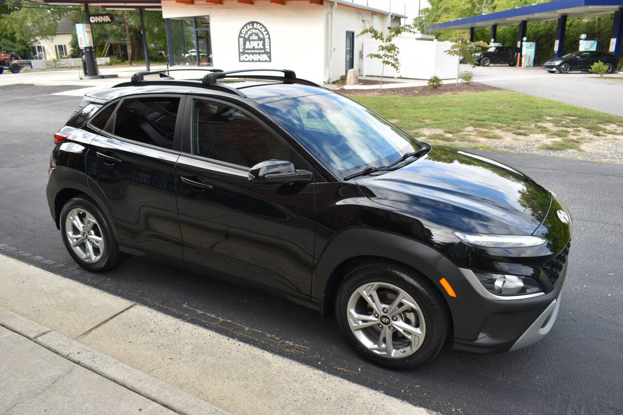 Used 2023 Hyundai Kona SEL FWD image 36