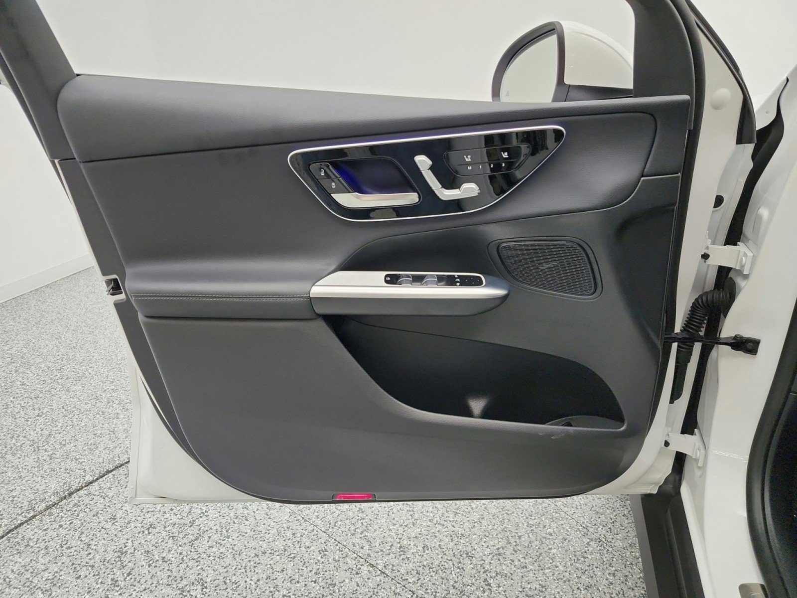 Certified 2026 Mercedes-Benz GLC 300 image 12