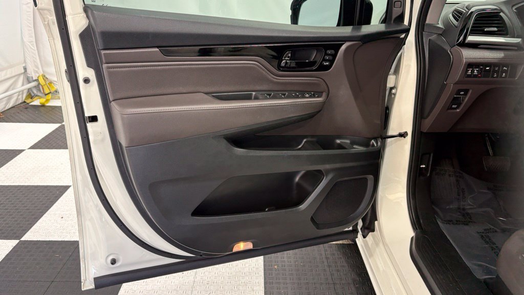 Used 2019 Honda Odyssey Elite image 18