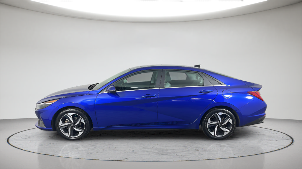 Used 2023 Hyundai Elantra Limited FWD image 22
