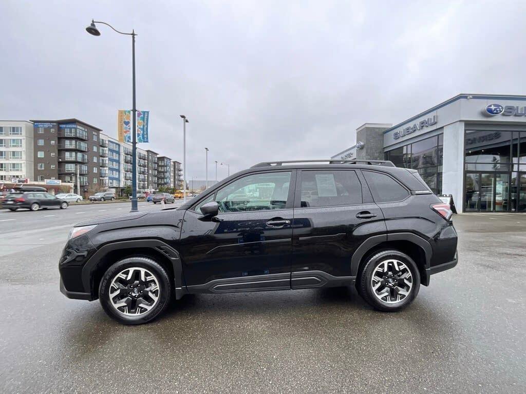 Certified 2025 Subaru Forester Premium image 5