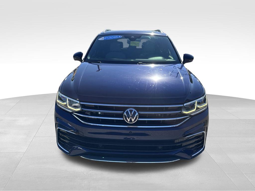 Used 2022 Volkswagen Tiguan SEL R-Line AWD/4WD image 3