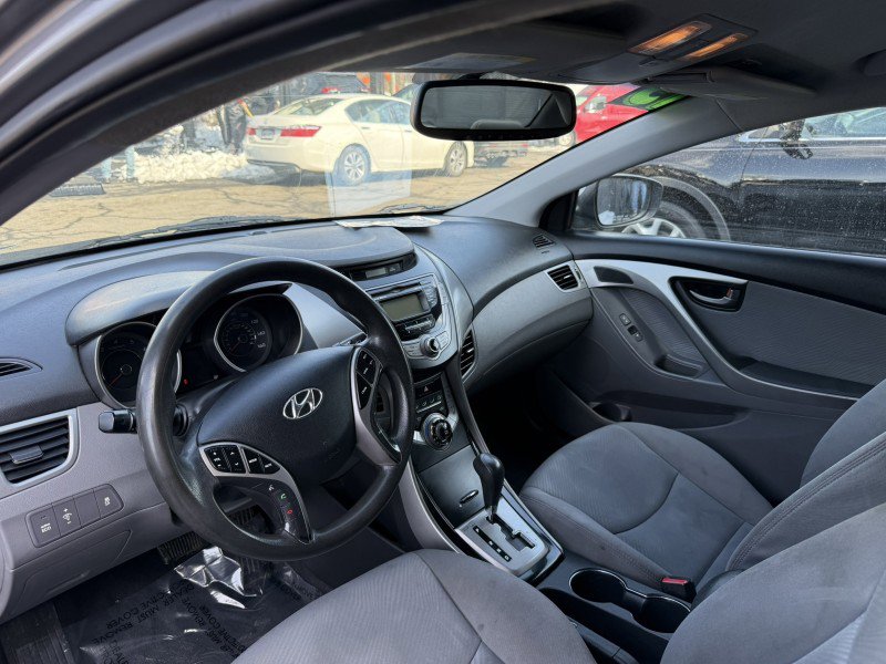 Used 2013 Hyundai Elantra GLS w/ Preferred Pkg image 15