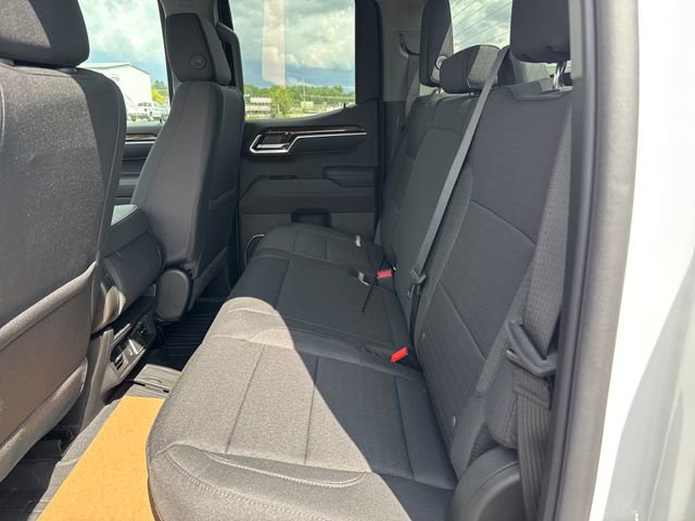 New 2026 GMC Sierra 1500 SLE image 28