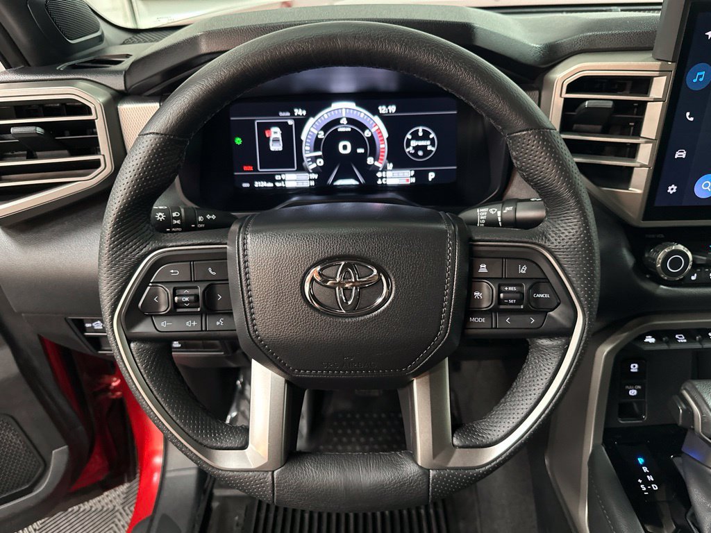 Used 2026 Toyota Tundra Limited AWD/4WD image 14