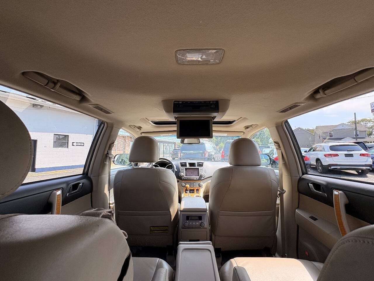 Used 2010 Toyota Highlander Limited AWD/4WD image 45