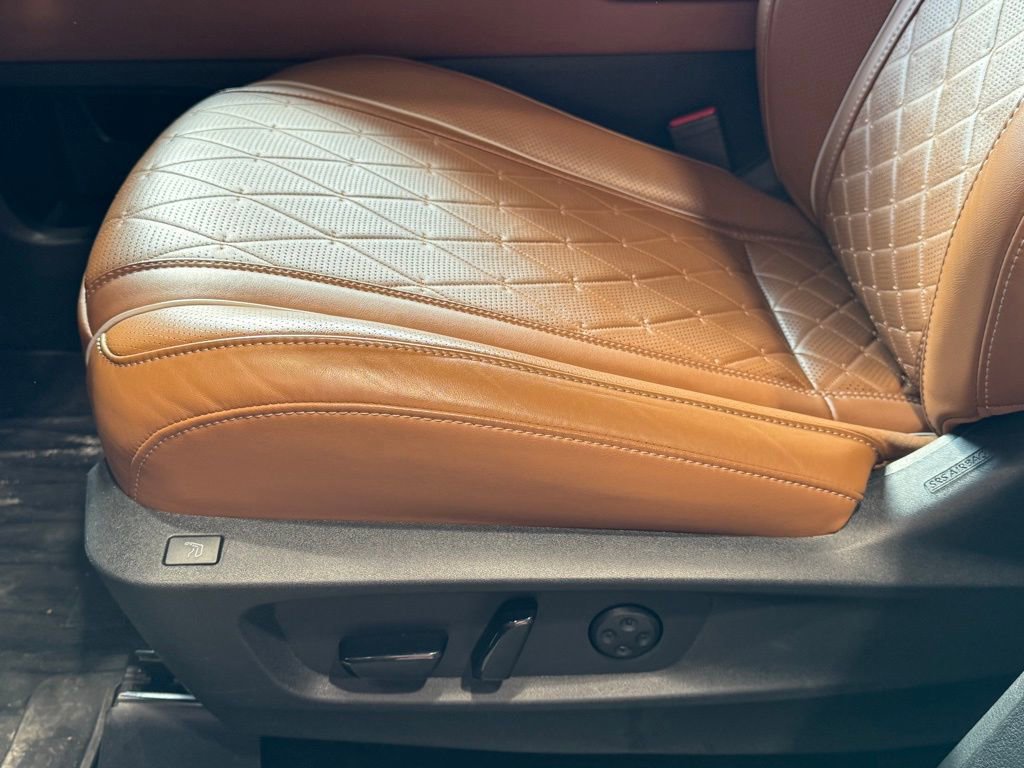 Certified 2025 INFINITI QX60 Autograph w/ Cargo Package image 19