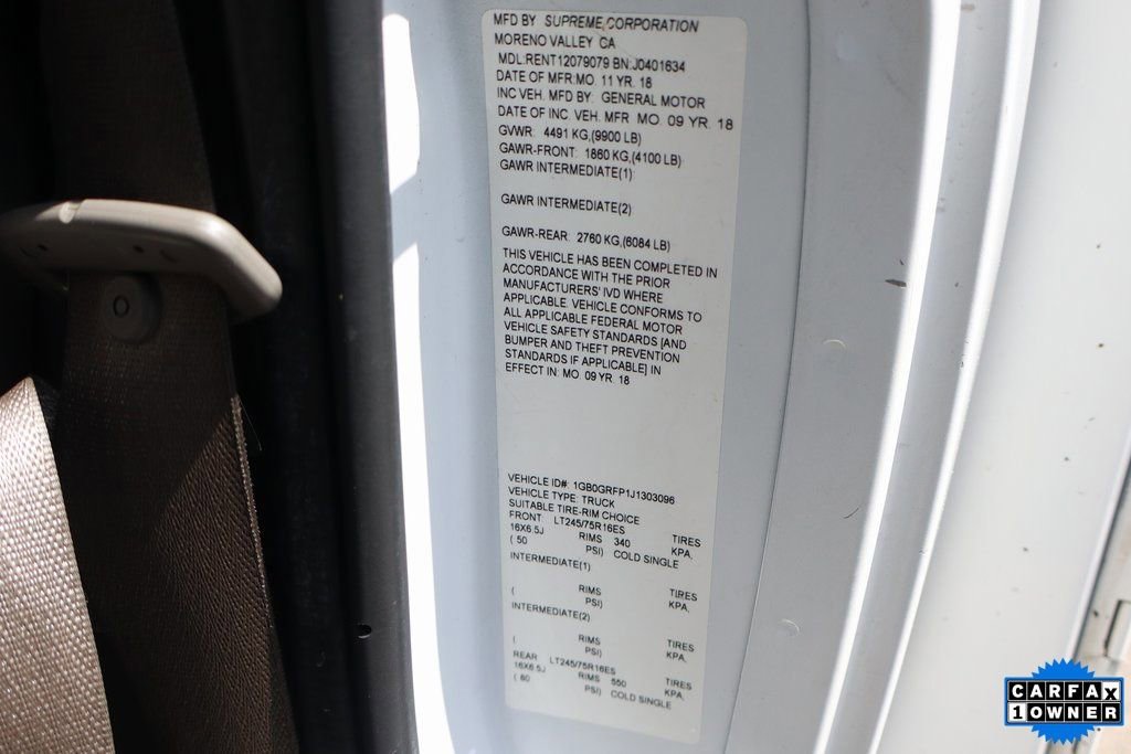 Used 2018 Chevrolet Express 3500 RWD image 34