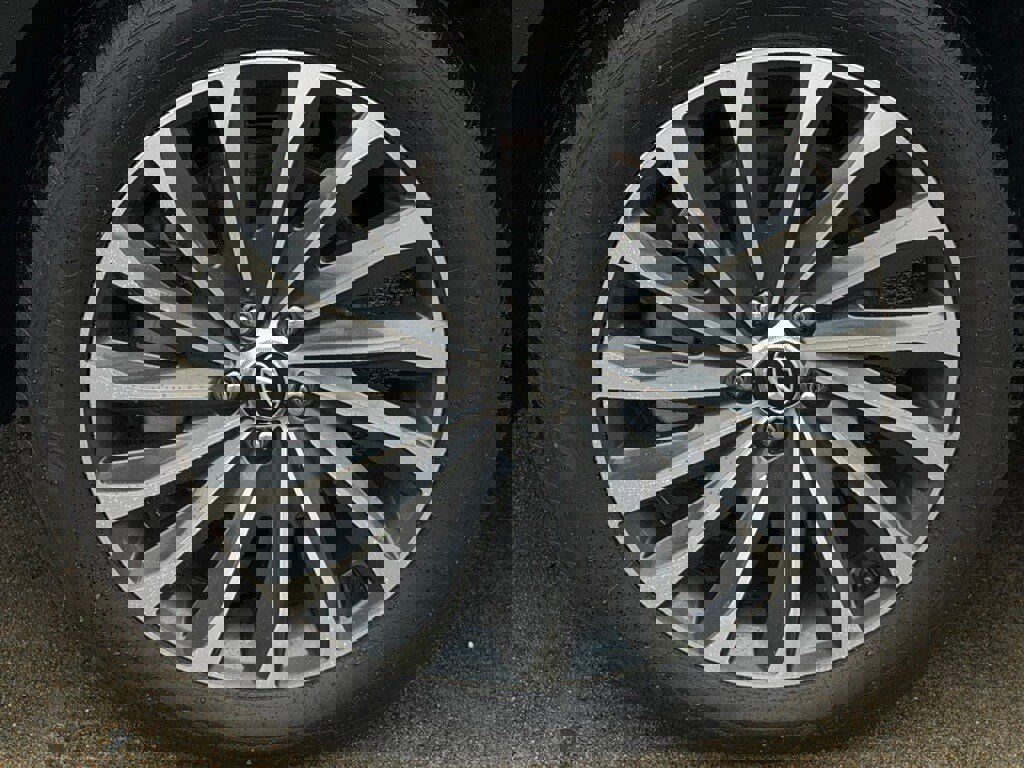 Used 2024 Hyundai Palisade Calligraphy image 7