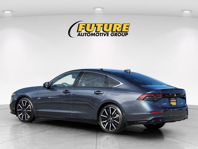 Used 2023 Honda Accord Touring image 7