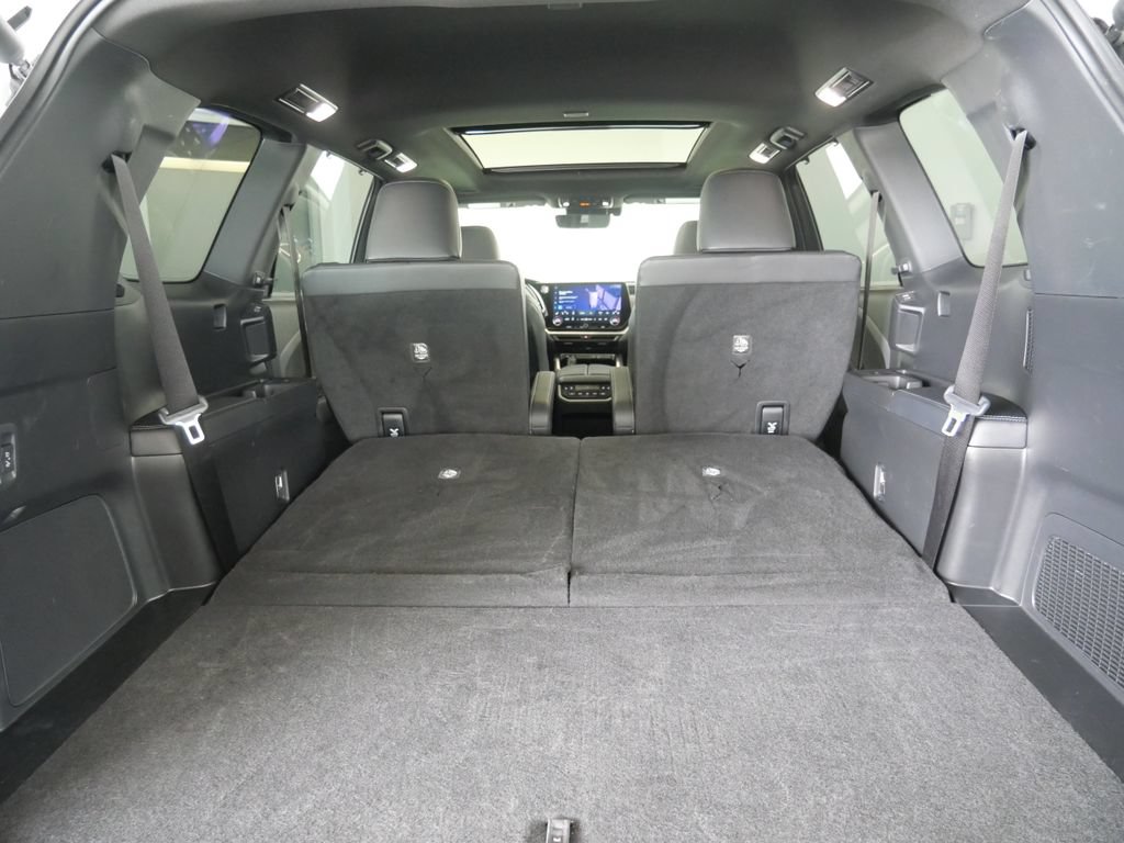 Certified 2024 Lexus TX 350 AWD w/ Captains Chair Package image 33