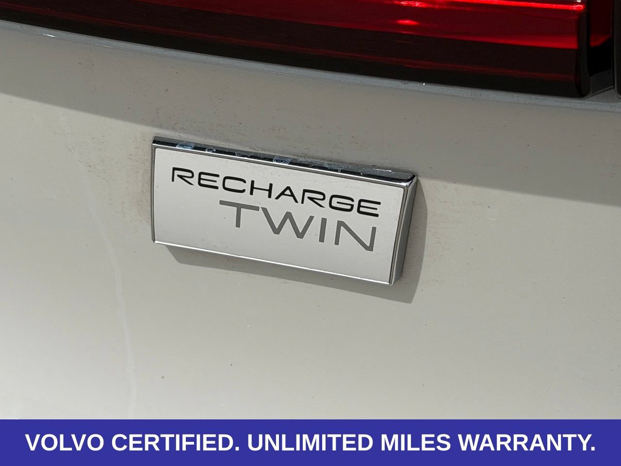 Certified 2023 Volvo C40 Recharge Core AWD/4WD image 12