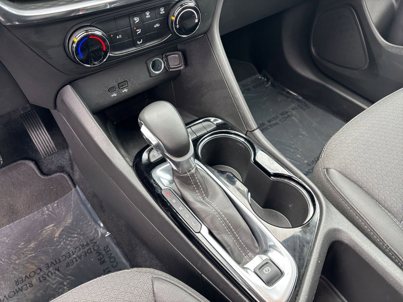 Used 2025 Buick Encore GX Preferred FWD image 37