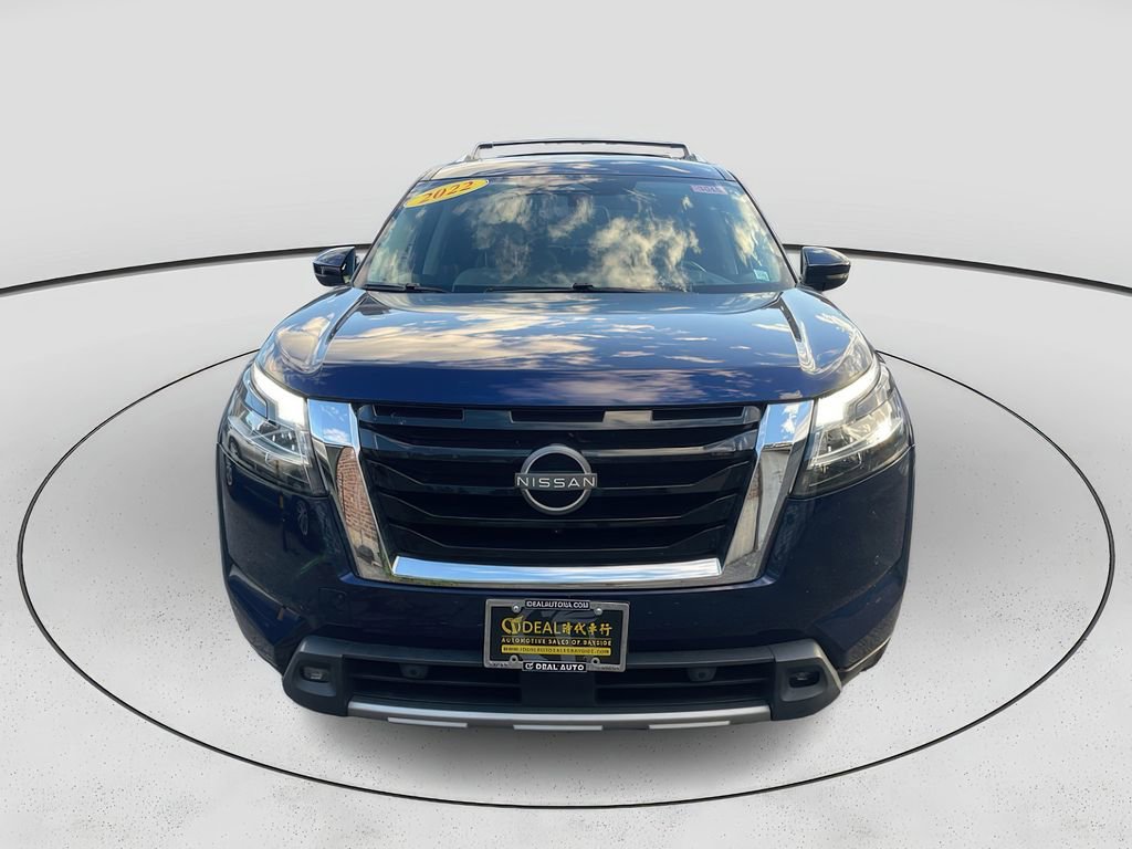 Used 2022 Nissan Pathfinder Platinum w/ Cargo Package image 8