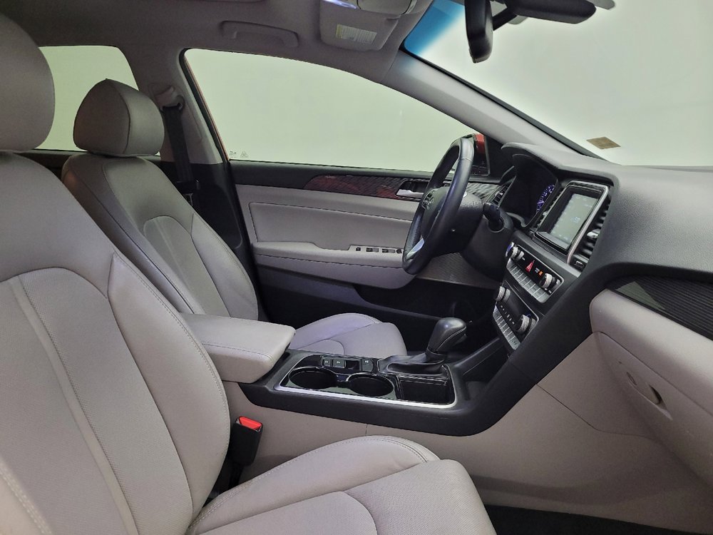 Used 2018 Hyundai Sonata Limited FWD image 21