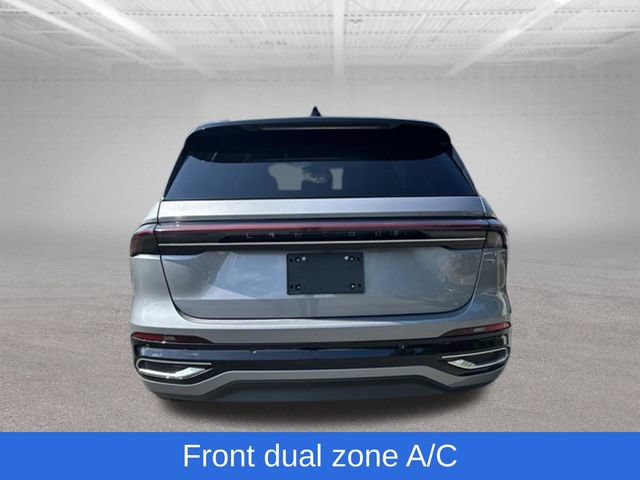 Used 2024 Lincoln Nautilus Reserve AWD/4WD image 10