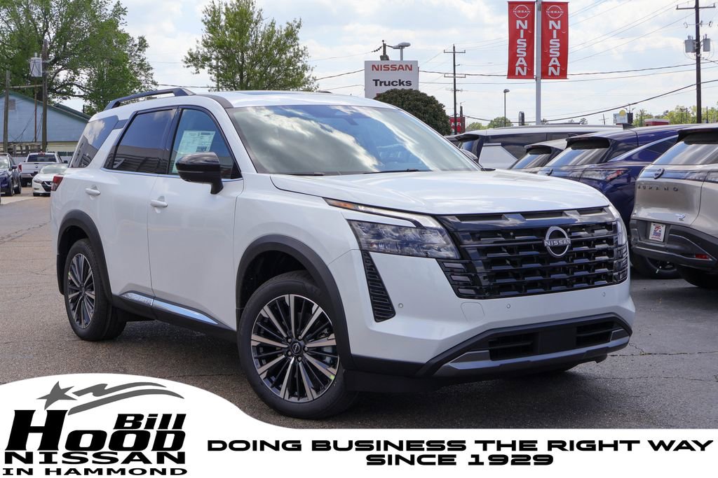 New 2026 Nissan Pathfinder Platinum image 1