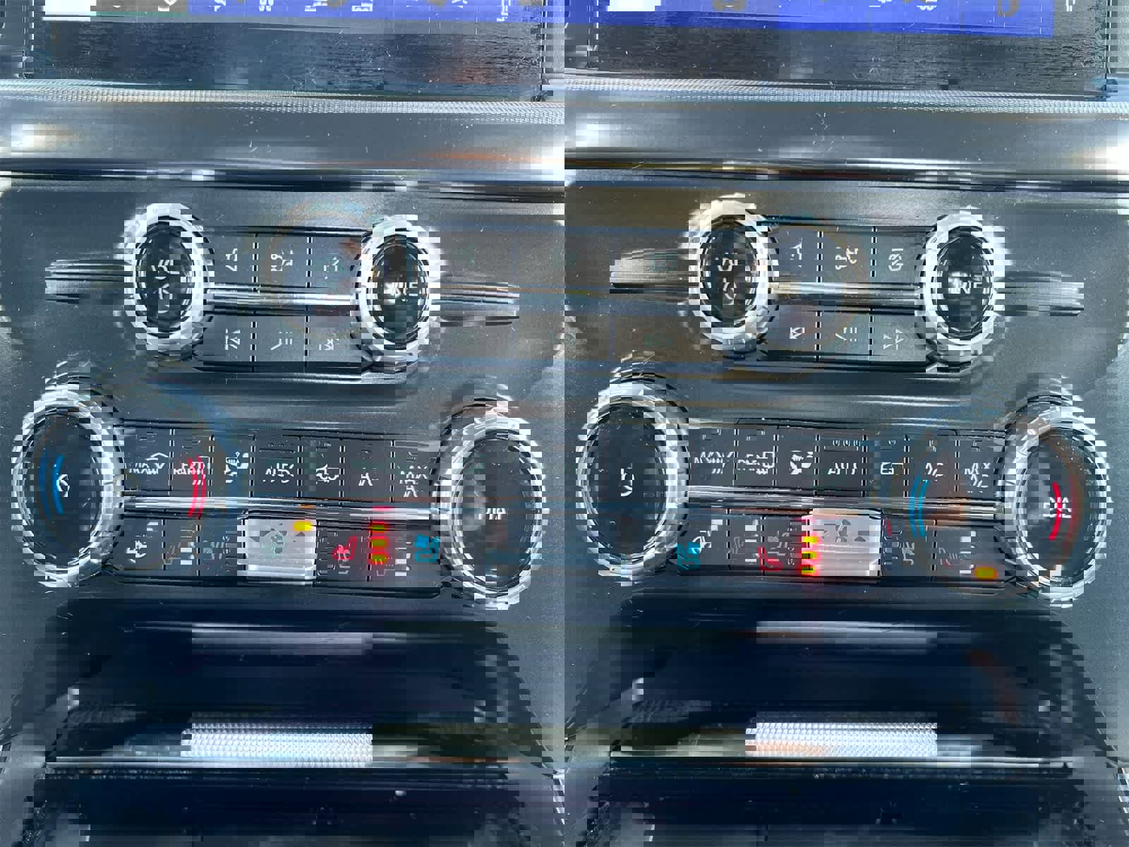 Used 2022 Ford F150 Platinum w/ Equipment Group 701A High image 28