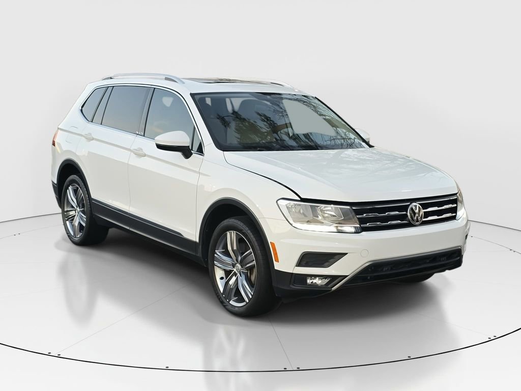 Used 2020 Volkswagen Tiguan SEL image 3