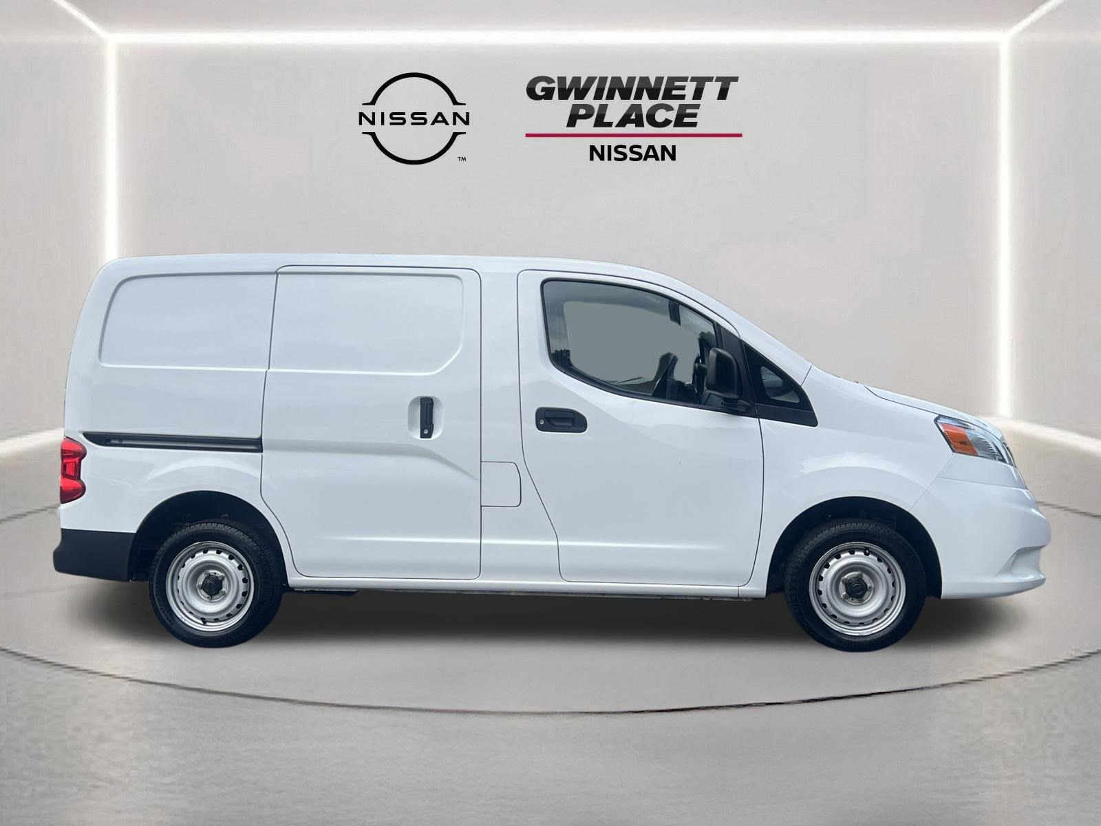 Used 2020 Nissan NV200 S FWD image 26