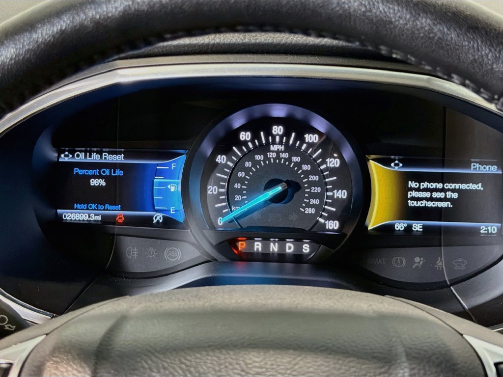 Used 2019 Ford Edge Titanium w/ Cold Weather Package AWD/4WD image 13