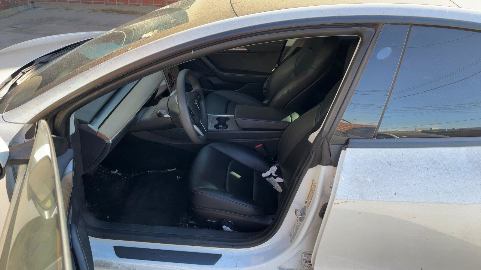 Used 2022 Tesla Model 3 RWD image 4