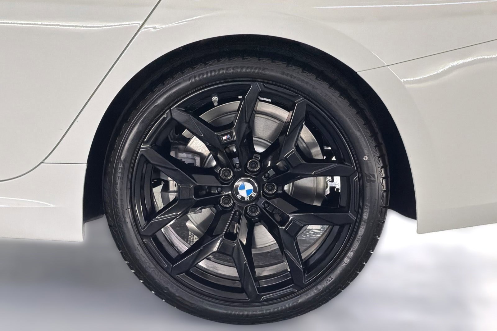 New 2026 BMW 330i Sedan w/ M Sport Package image 12