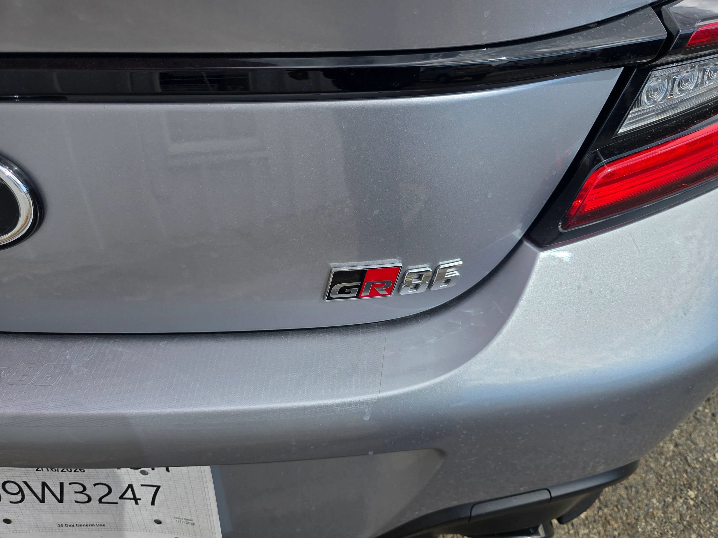 Used 2023 Toyota GR86 RWD image 4