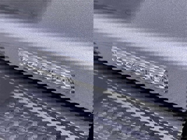 New 2026 GMC Canyon Elevation w/ Convenience Package image 32