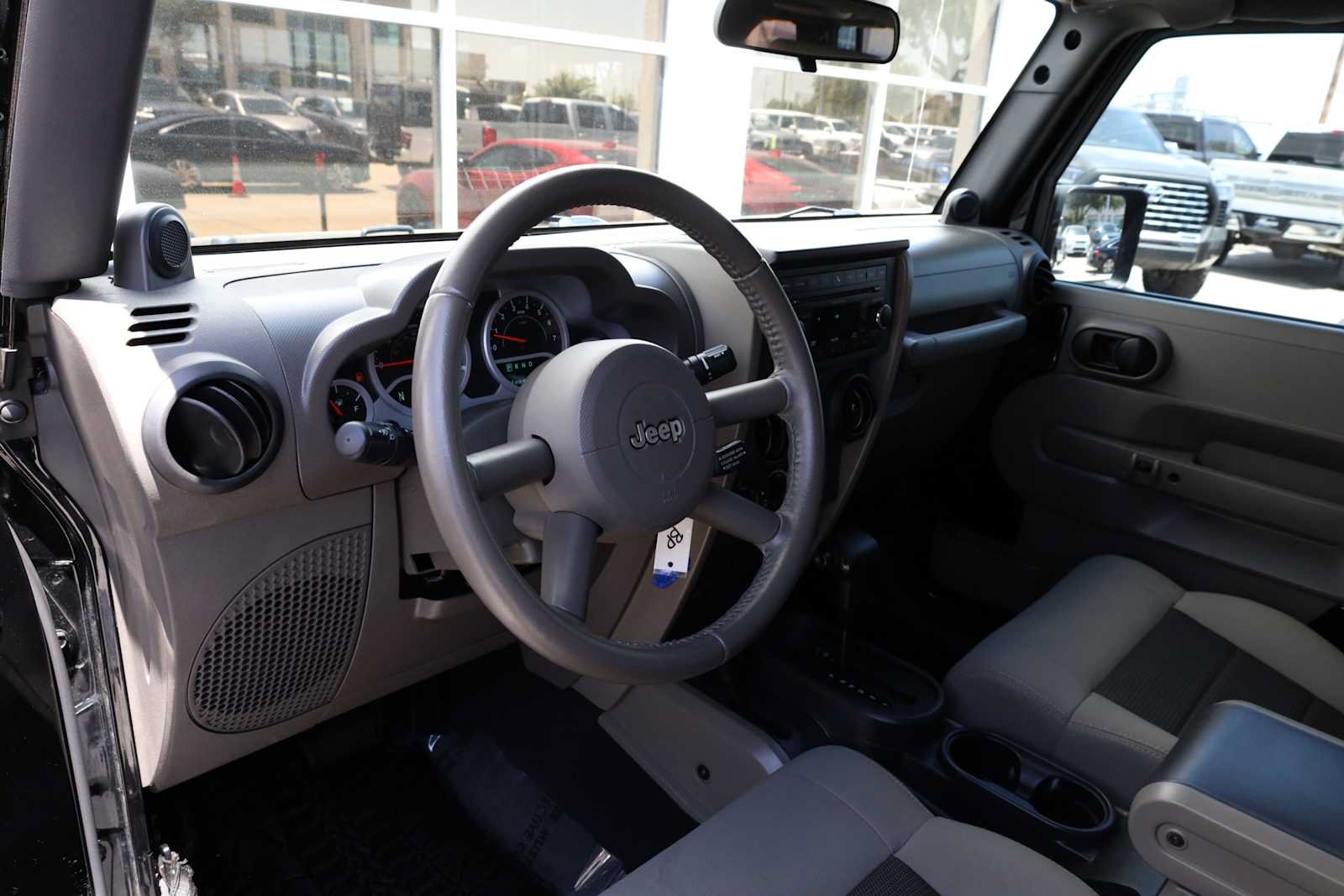 Used 2010 Jeep Wrangler Unlimited Sport AWD/4WD image 2