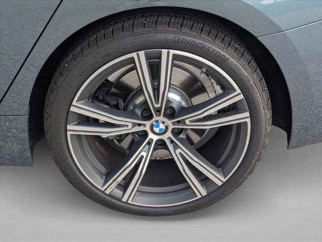 Used 2021 BMW 330i Sedan w/ Premium Package RWD image 9