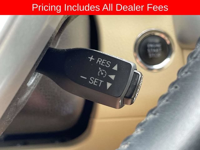 Used 2016 Toyota Highlander Limited FWD image 35