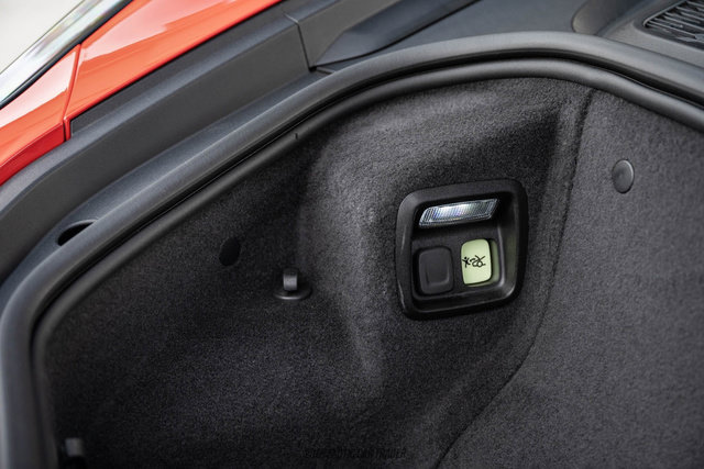 Used 2023 Chevrolet Corvette Stingray Premium Conv w/ Z51 Performance Package RWD image 81