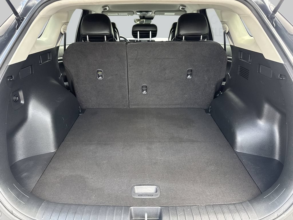 Used 2023 Kia Sportage EX FWD image 18