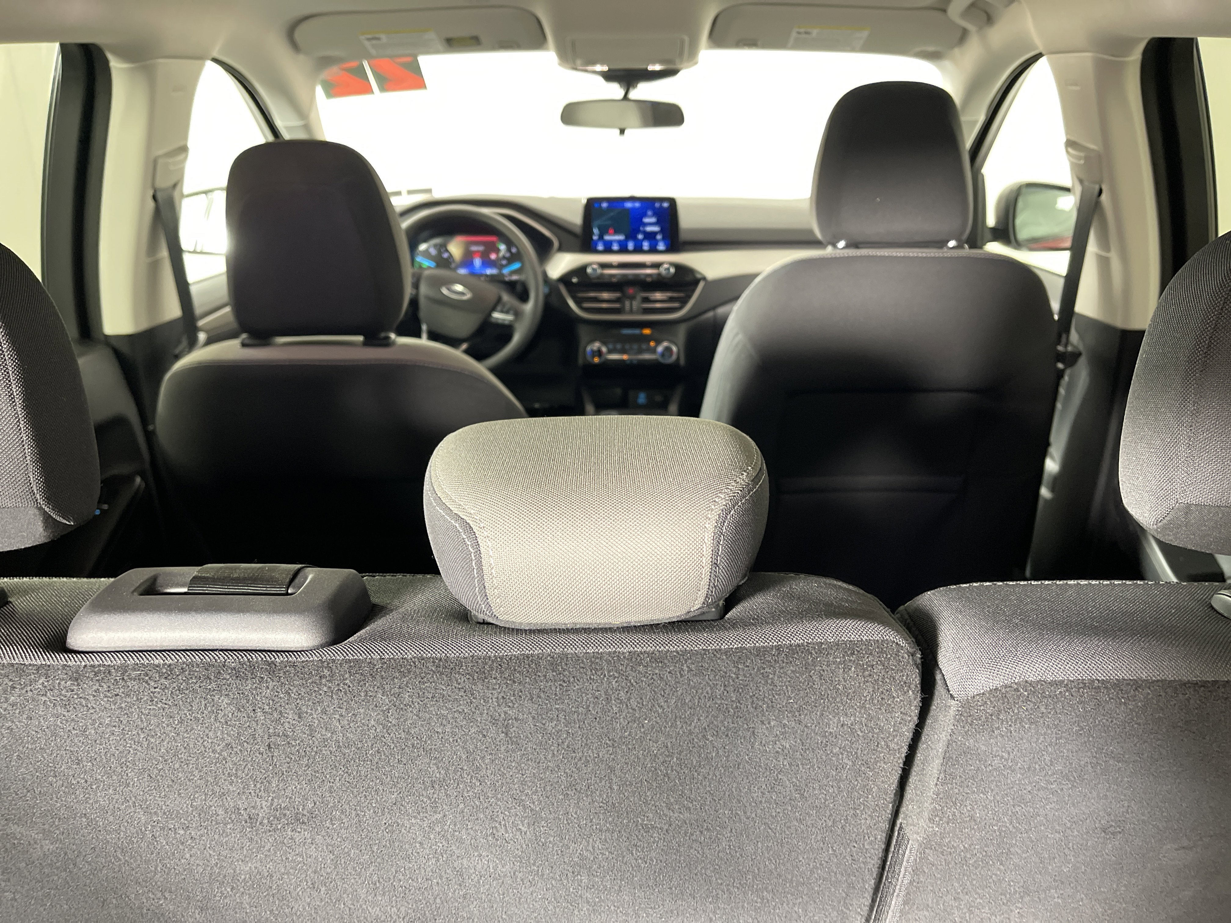 Used 2022 Ford Escape SE image 15