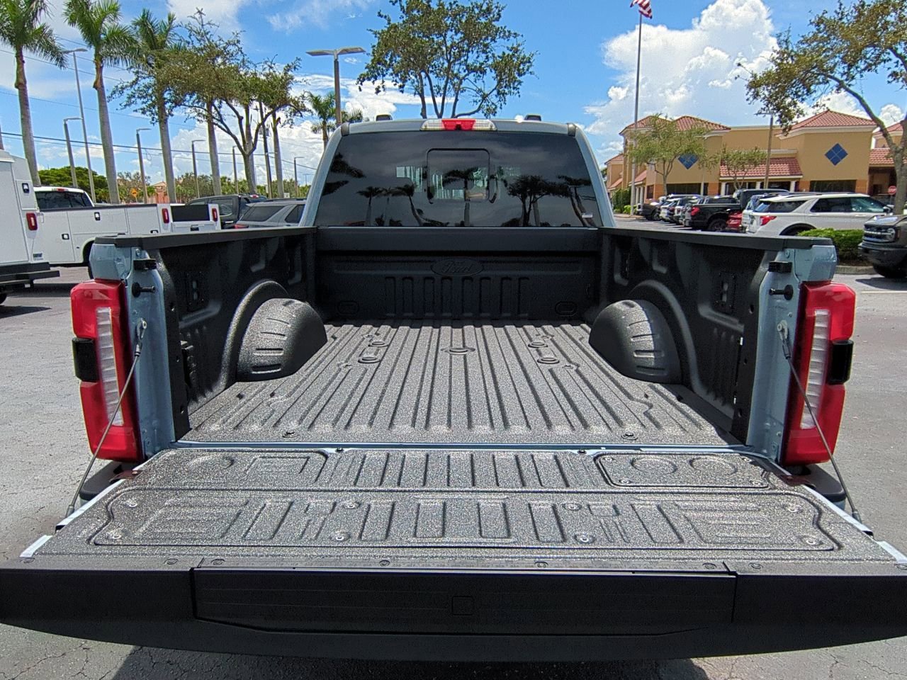 New 2026 Ford F250 4x4 Crew Cab Super Duty image 13