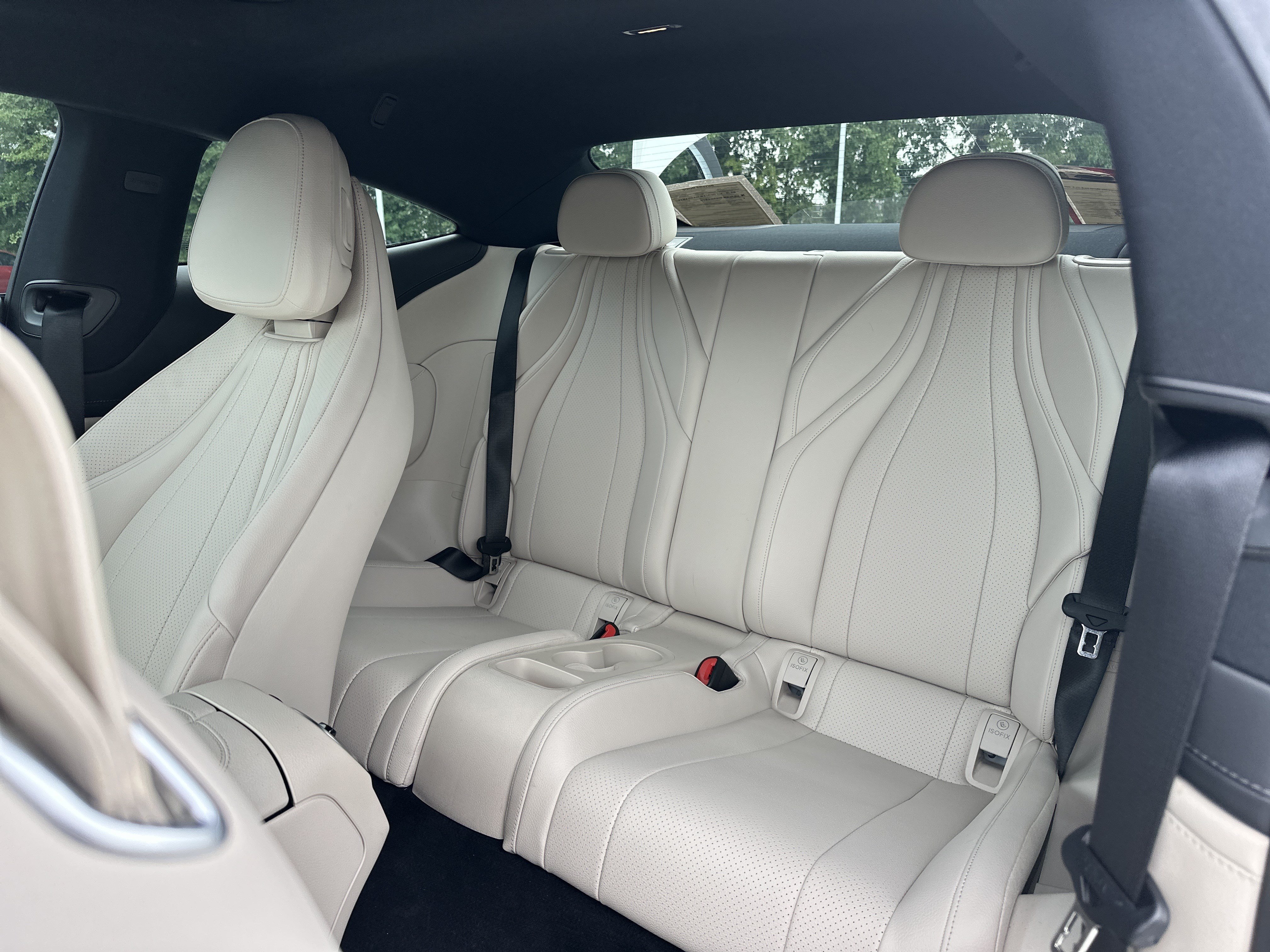 Used 2024 Mercedes-Benz CLE 300 4MATIC Coupe image 31