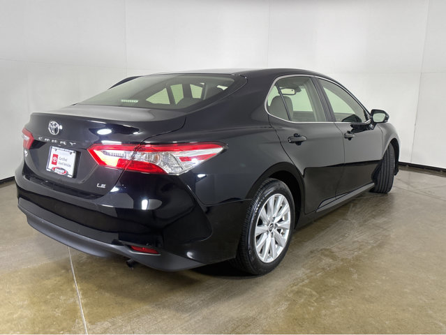 Used 2018 Toyota Camry LE image 22