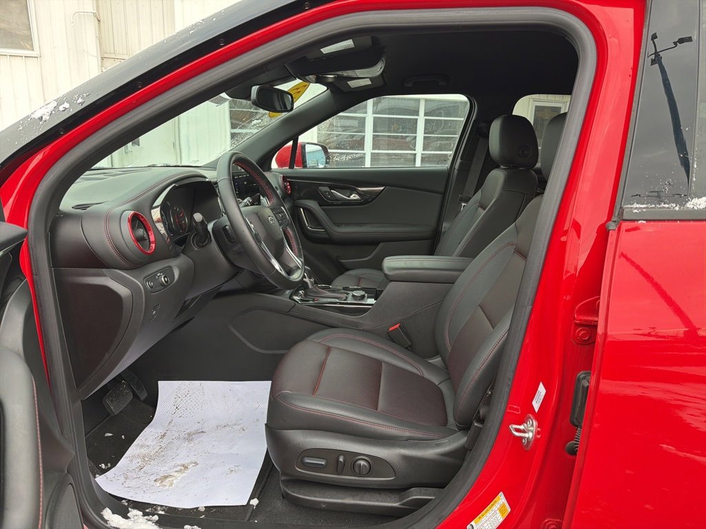 Used 2023 Chevrolet Blazer RS image 16