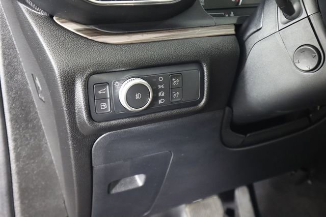 Used 2022 Ford Explorer Limited image 47