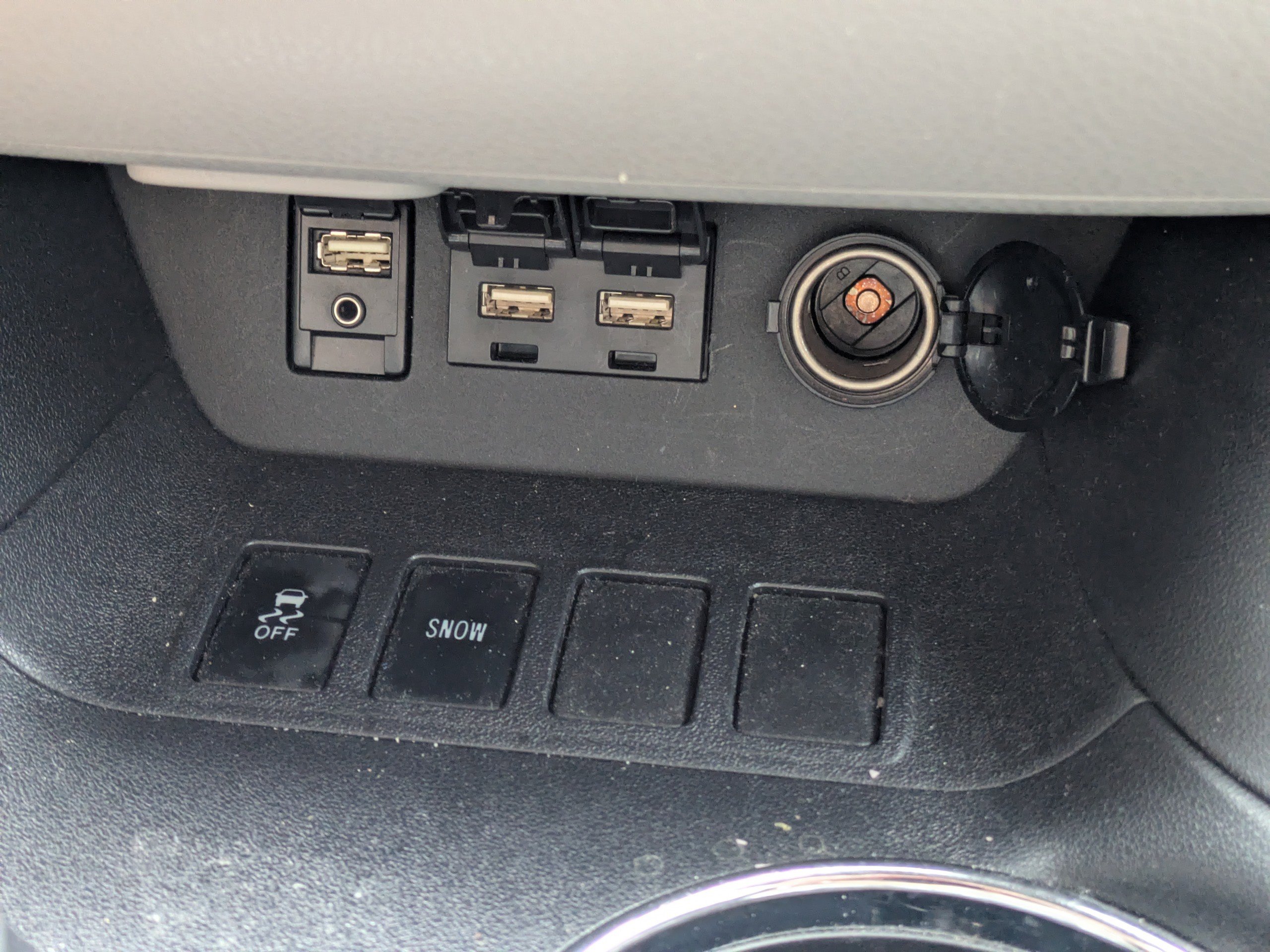 Used 2019 Toyota Highlander XLE image 27