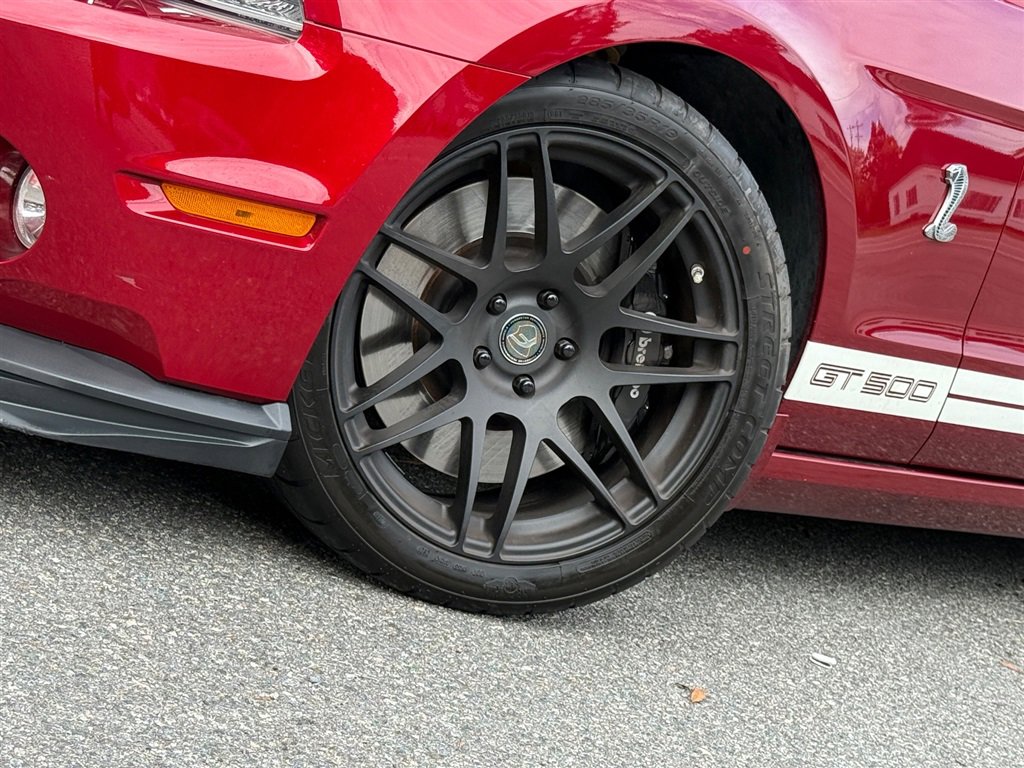 Used 2014 Ford Mustang Shelby GT500 w/ SVT Track Pack image 5