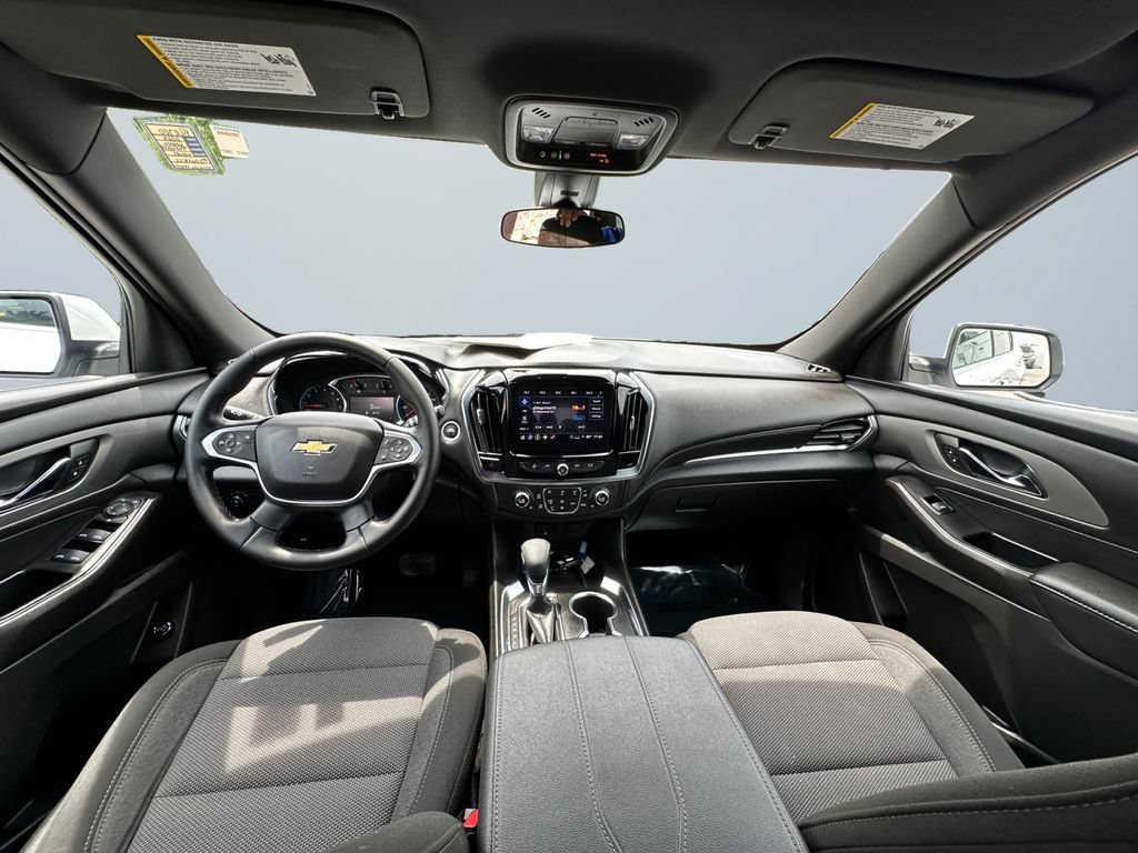 Used 2023 Chevrolet Traverse LT FWD image 10