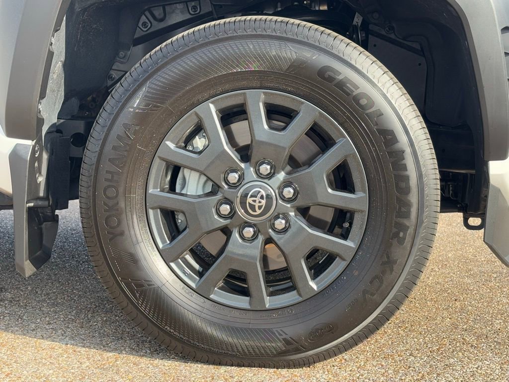 Certified 2025 Toyota 4Runner SR5 image 8