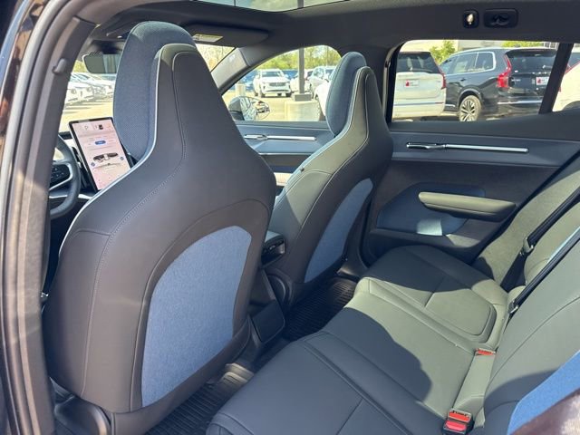 New 2025 Volvo EX30 Plus w/ Protection Package Premier image 19